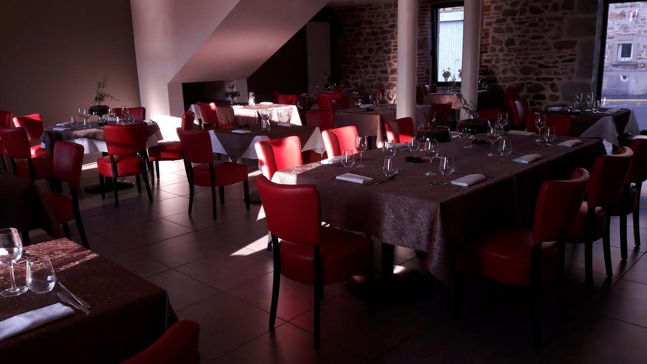 Bed and Breakfast Les Pierres Folles Rozier-en-Donzy Экстерьер фото