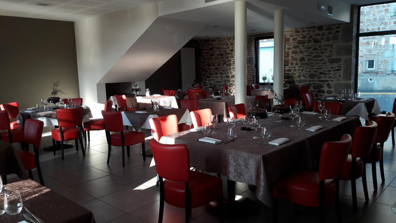 Bed and Breakfast Les Pierres Folles Rozier-en-Donzy Экстерьер фото